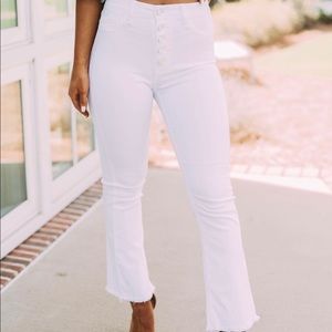 Cello White Frayed Cropped Flares